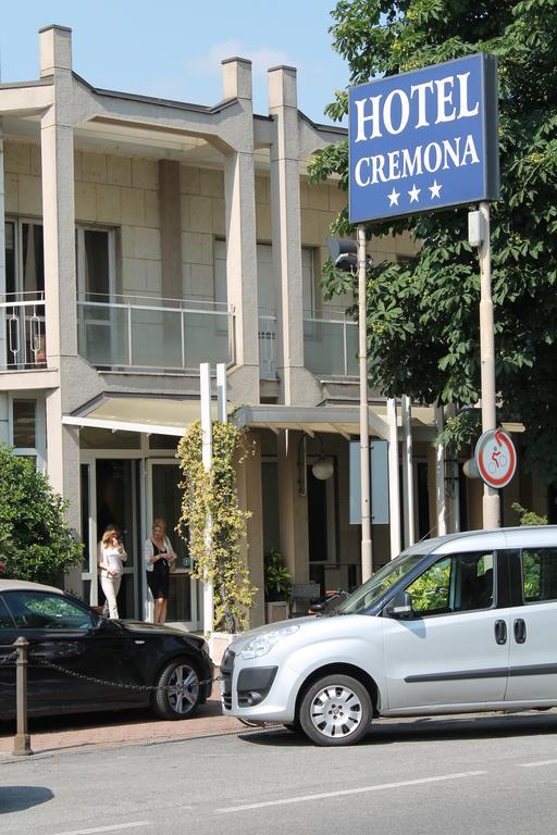 Hotel Cremona Viale Екстериор снимка