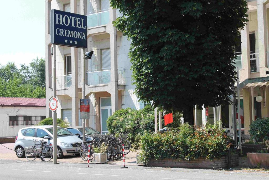 Hotel Cremona Viale Екстериор снимка